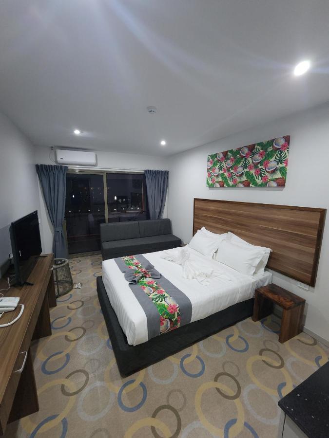 Vualiku Hotel & Apartments Nadi Exteriör bild