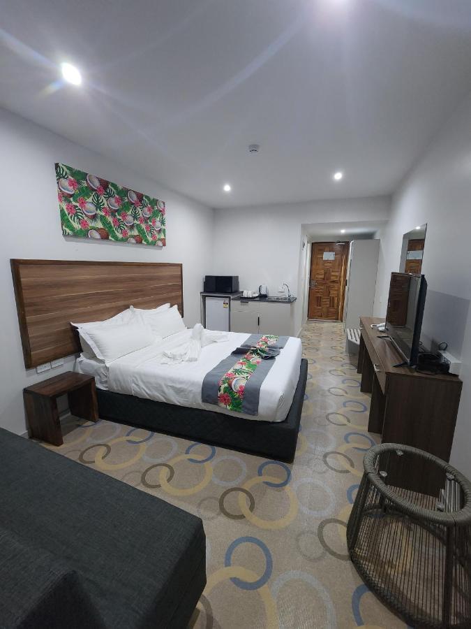 Vualiku Hotel & Apartments Nadi Exteriör bild