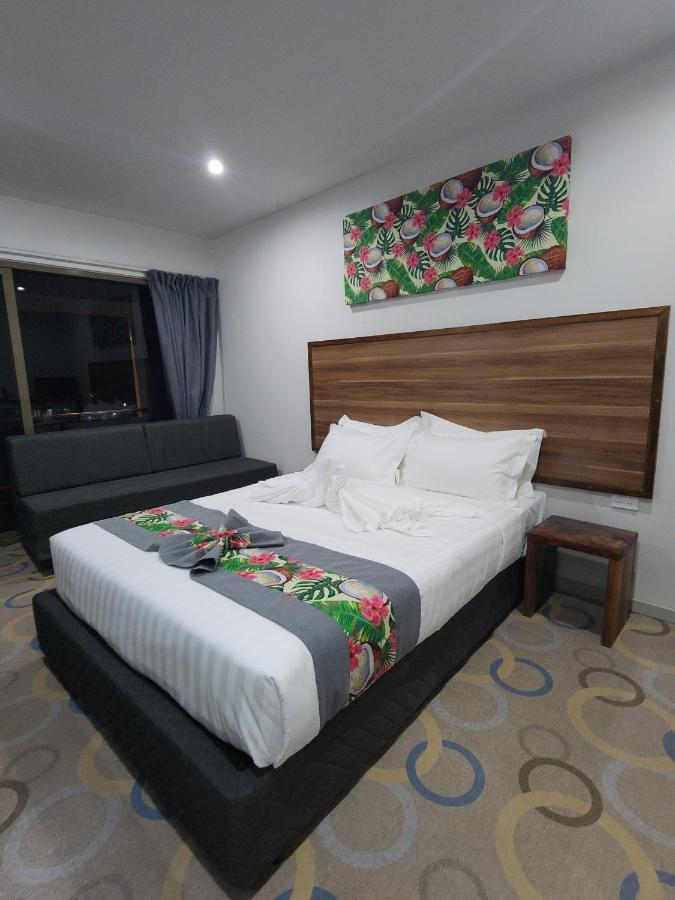Vualiku Hotel & Apartments Nadi Exteriör bild